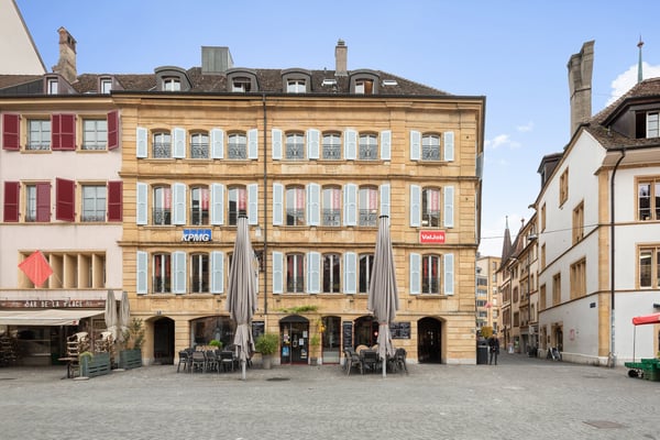Surface bureau entièrement rénovée au coeur de Neuchâtel 2