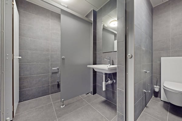 Surface bureau entièrement rénovée au coeur de Neuchâtel 8