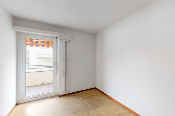 Ampio appartamento con vista sul parco isolino 7