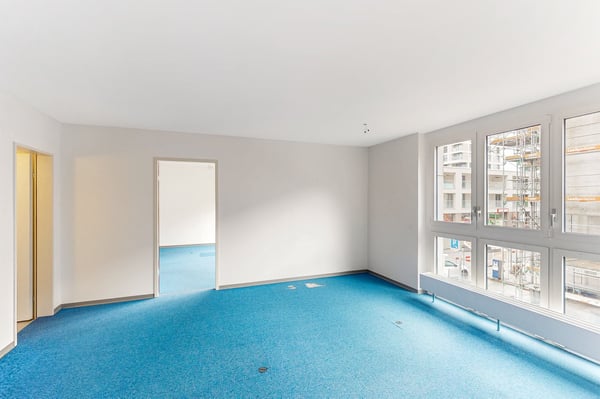 Luminoso spazio commericale vicino al centro di Locarno 3