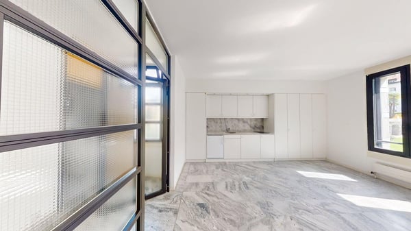 Scopri il nostro spazio commerciale con il tour virtuale a 313° 4