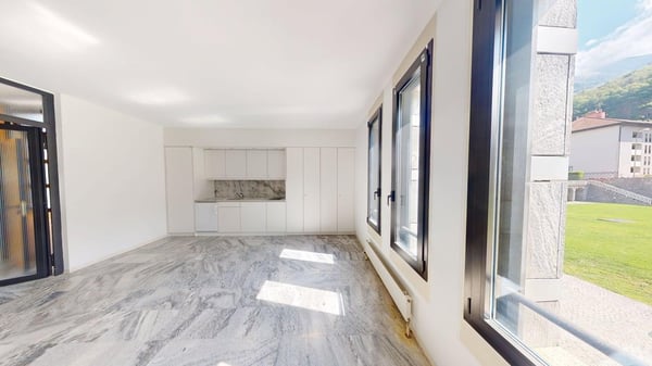 Scopri il nostro spazio commerciale con il tour virtuale a 360 3