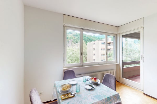 Luminoso 1.5 locali con balcone, piscina e campi da tennis 5