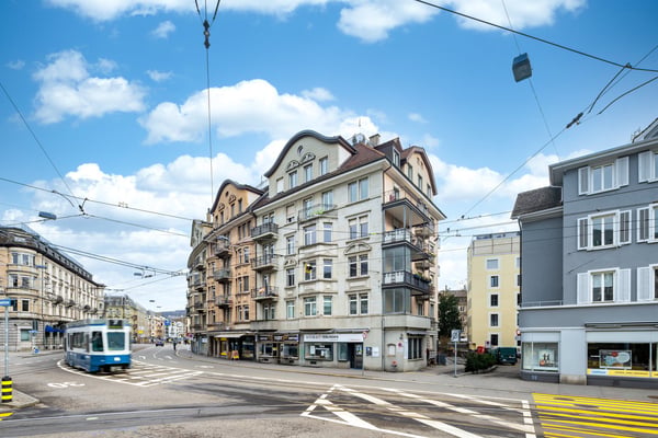 neu sanierter Lagerraum an Top Lage zu vermieten! 1
