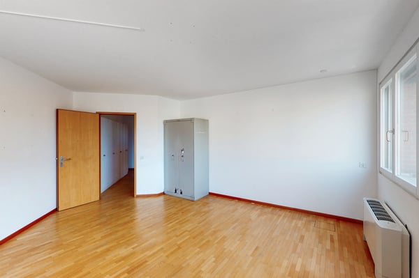 Spazio ufficio di prestigio a Mendrisio  170 m² funzionali e luminosi 3