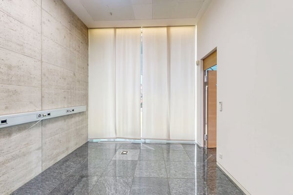 Dai luce alla tua attività, spazio commerciale con ampie vetrine 5