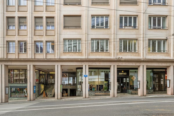 Vitrines publicitaire au coeur de Lausanne 6