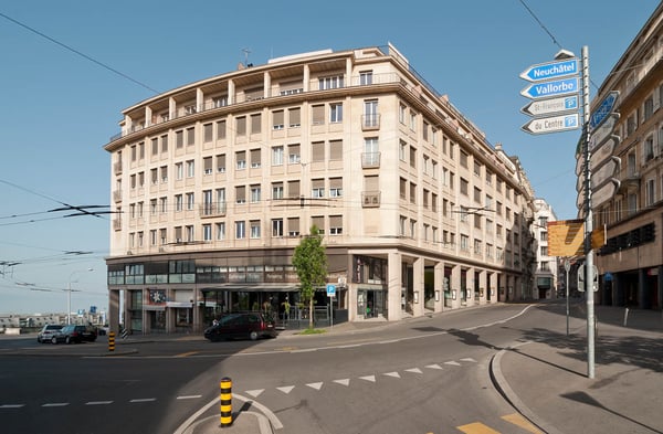 Vitrines publicitaire au coeur de Lausanne 7