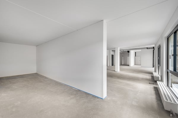 Büro- oder Gewerbefläche in der modernen Überbauung Sennenwies 10