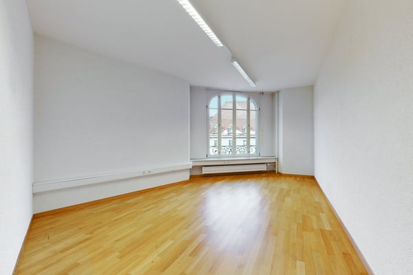 In der Nähe des CFF-Bahnhofs 8