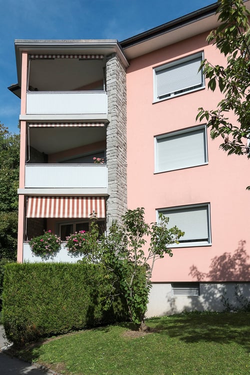 Place de parc extérieure à louer 2