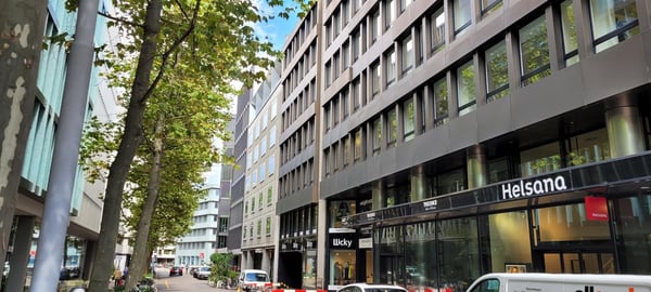 Einstellhallenplatz an zentraler Lage 10