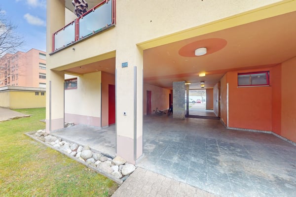 Luminoso 1.5 locali 2