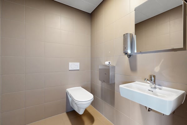 Emplacement stratégique entre Lausanne et Genève! 6