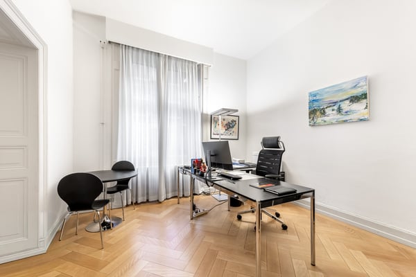 Attraktive Bürofläche im Roten Schloss 7