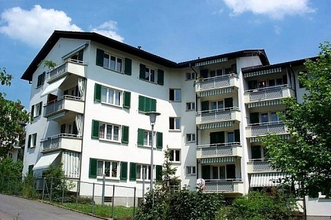 «Start ins eigene Wohnglück - frisch sanierte 2 Zimmer-Wohnung in Cham!»
