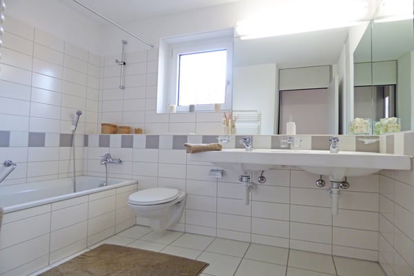 Helle Familienwohnung an bester Lage! 6