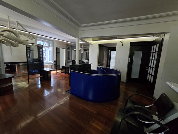 Ausgebautes Coiffeurgeschäft an attraktiver Lage - befristet bis 31.01.2027 5