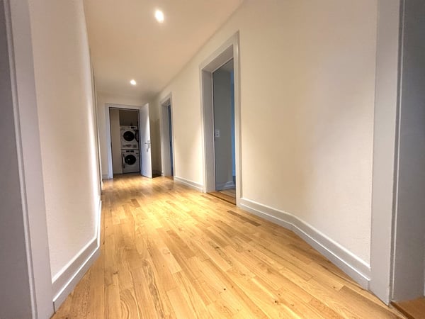 Zentrale Wohnung im Trendwohnviertel in Zürich! 2