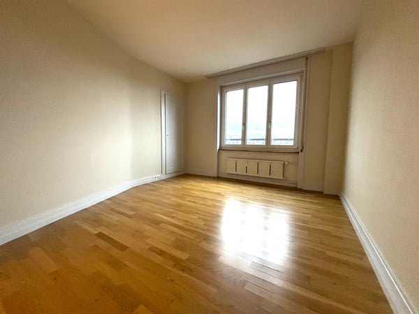 Zentrale Wohnung im Trendwohnviertel in Zürich! 5