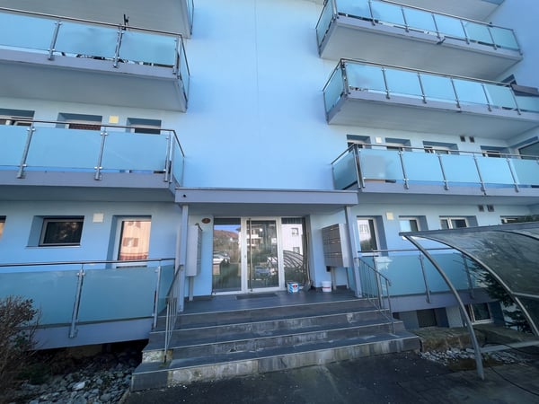 Aussicht bis zu den Bergen!