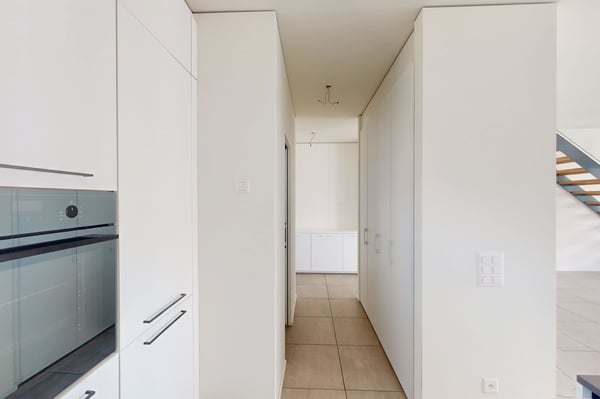 Moderno duplex di 1.5 locali con vista sui castelli con super promozione 7