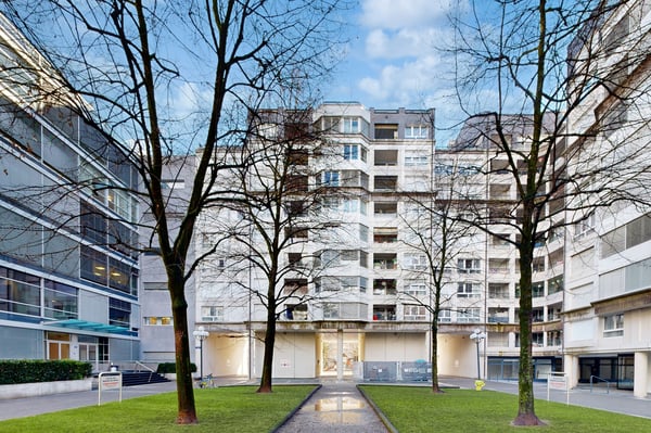 Un box sécurisé à louer aux Charmilles 3