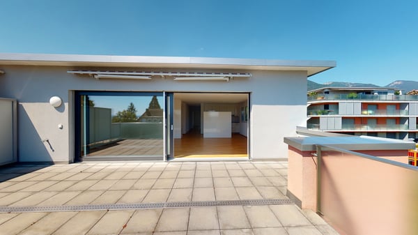 Grosszügige Attikatraum-Wohnung an ruhiger Lage 6