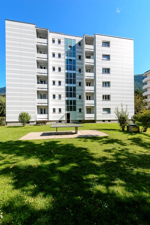 Place de parc intérieure à louer 20