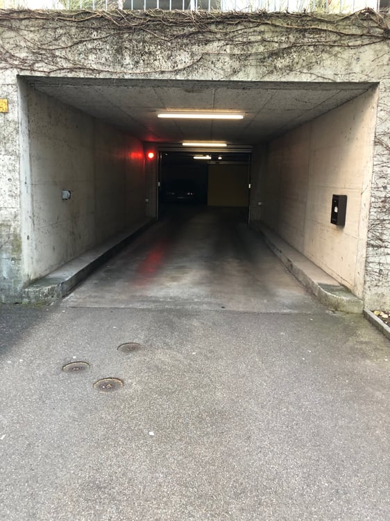 Einstellplatz an der Wallisellerstr. 161-173 1