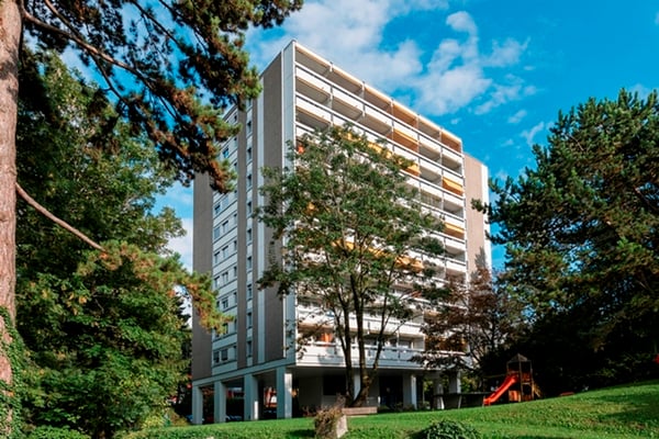 A louer place de parc intérieure 19