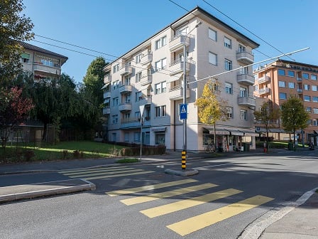 Joli petit logement dans les hauts de Lausanne! 2