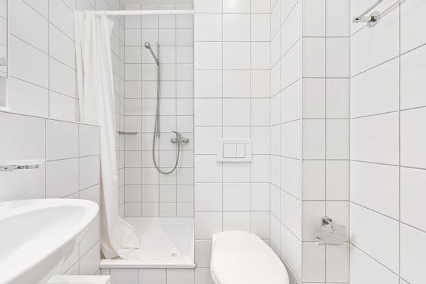 Un studio au coeur des Eaux-Vives ! 8