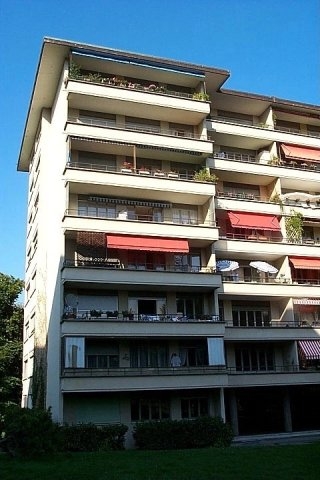 Un logement lumineux proche des Nations 2