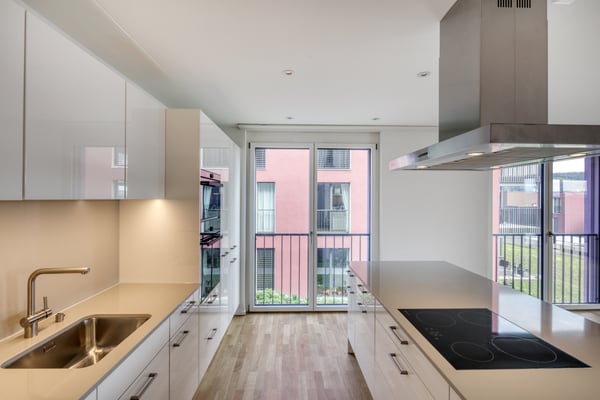 Helle Wohnung mit grosszügigem Balkon 4