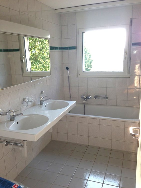 Idyllische Familienwohnung im Grünen 4