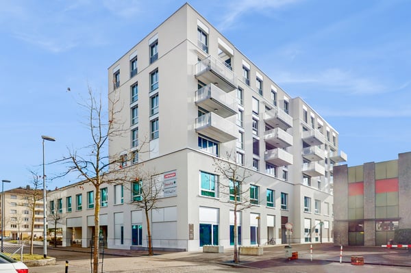 Lélégance moderne à portée de main 12