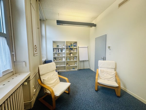 Geräumiges Büro an repräsentativer Lage 4