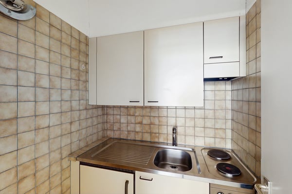 Spazio commerciale di 125m2 al pianterreno - ccessibilità strategica a Manno 7