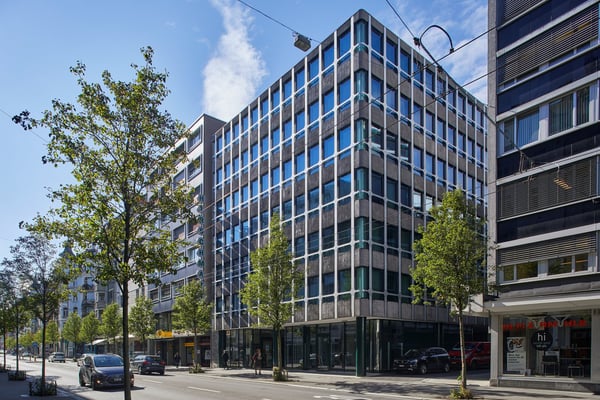 Zentrale Bürofläche mit 214 m² sofort verfügbar in Luzern 1