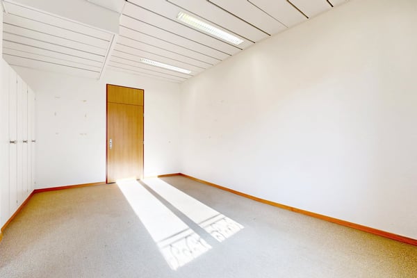 Vous cherchez un espace de travail au centre ville de Neuchâtel? 3