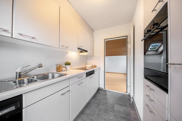 Dachwohnung mit Cheminée - befristet bis 30.06.2027 8