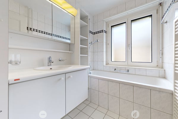 Helle Wohnung an zentraler und doch ruhiger Lage 6