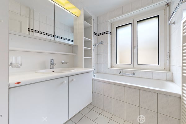 Helle Wohnung an zentraler und doch ruhiger Lage 6