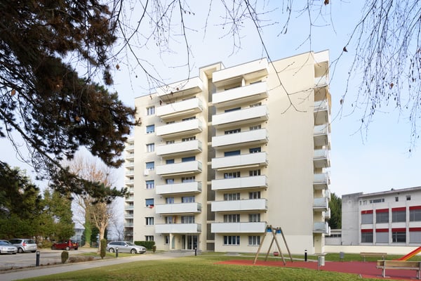 PLace de parc extérieure à louer 7