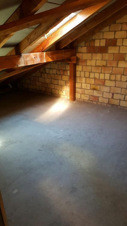 Büro- Praxisfläche - Atelierefläche direkt am Bahnhof! 9