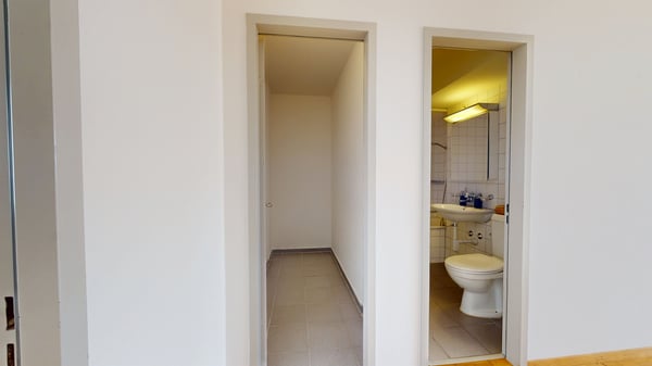 Vierzig Schritte vom Westbahnhof Solothurn entfernt! 8