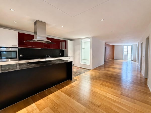 Urbaner Luxus im Herzen von Winterthur! 8