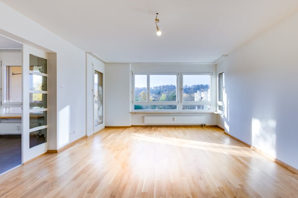 Schöne Aussicht in sonnenverwöhnter Liegenschaft!!! 6