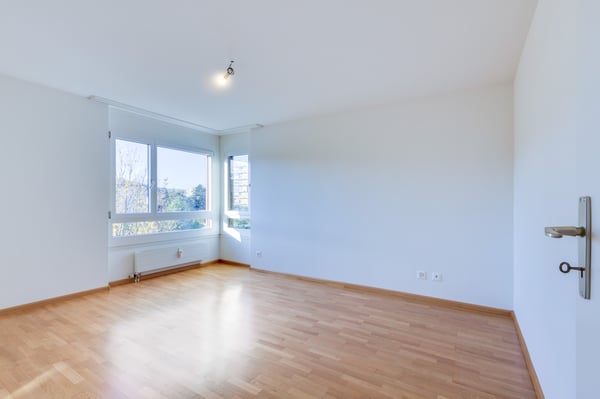 Schöne Aussicht in sonnenverwöhnter Liegenschaft!!! 8